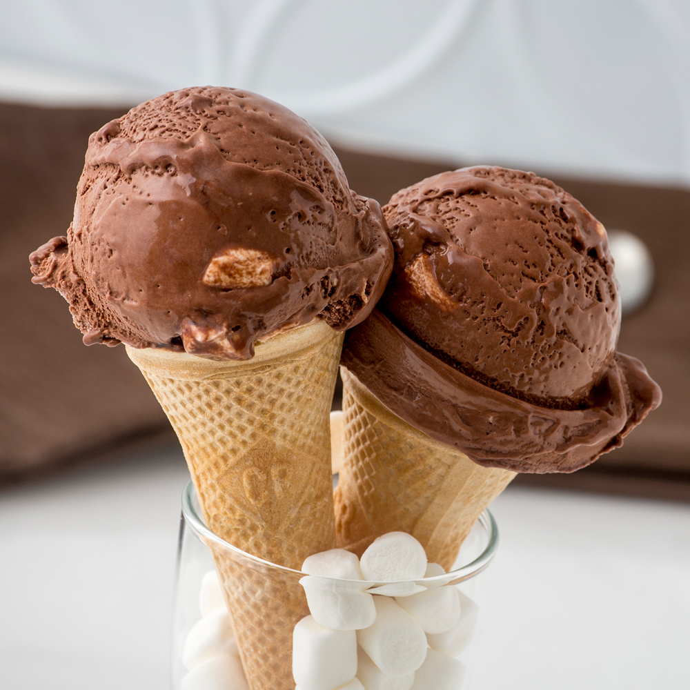 Hot Cocoa Ice Cream – 10% Butterfat